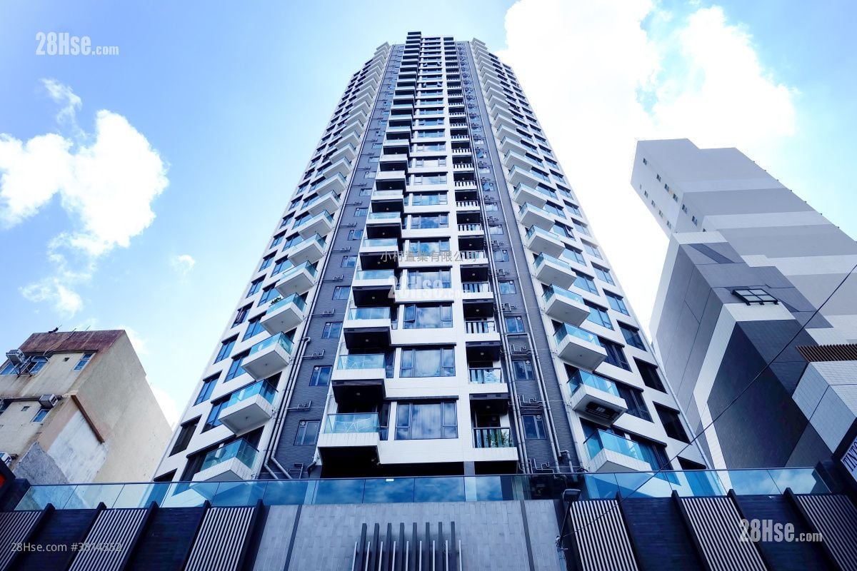 building outlook: No.48 Fuk Lo Tsun Road Rental 1 Bedroom , 1 Bathroom 364 ft²