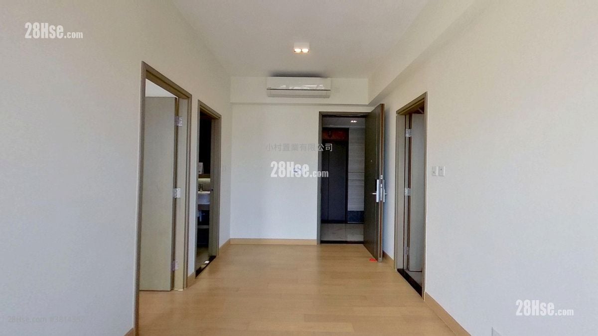 living room: No.48 Fuk Lo Tsun Road Rental 1 Bedroom , 1 Bathroom 364 ft²