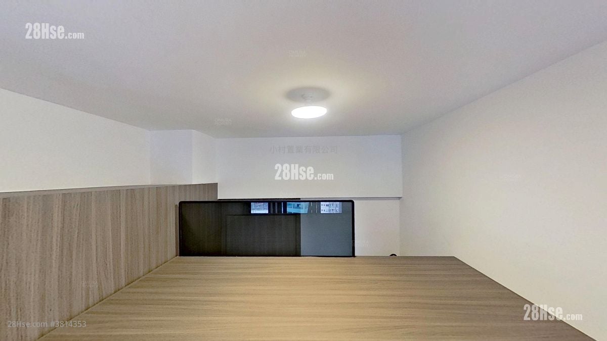 master room: Larchwood Sell 1 Bedroom , 1 Bathroom 203 ft²