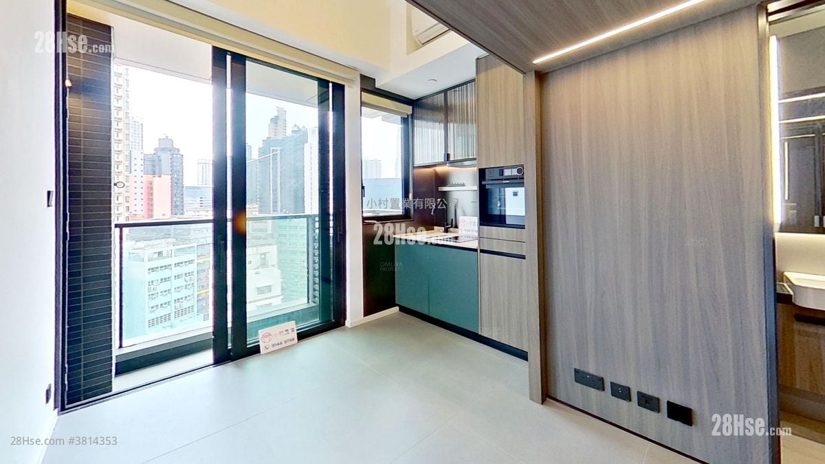 kitchen: Larchwood Sell 1 Bedroom , 1 Bathroom 203 ft²