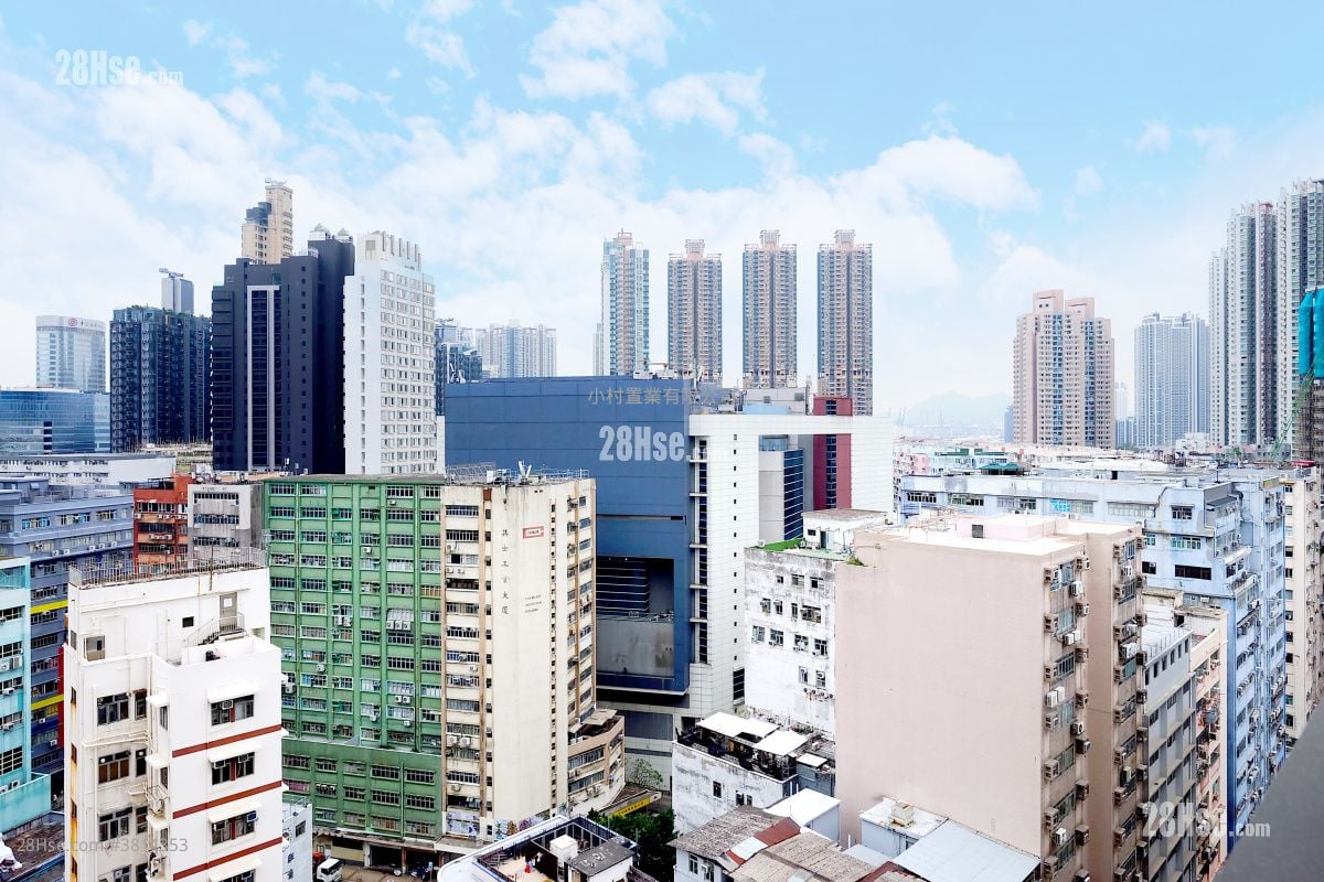 View: Larchwood Sell 1 Bedroom , 1 Bathroom 203 ft²