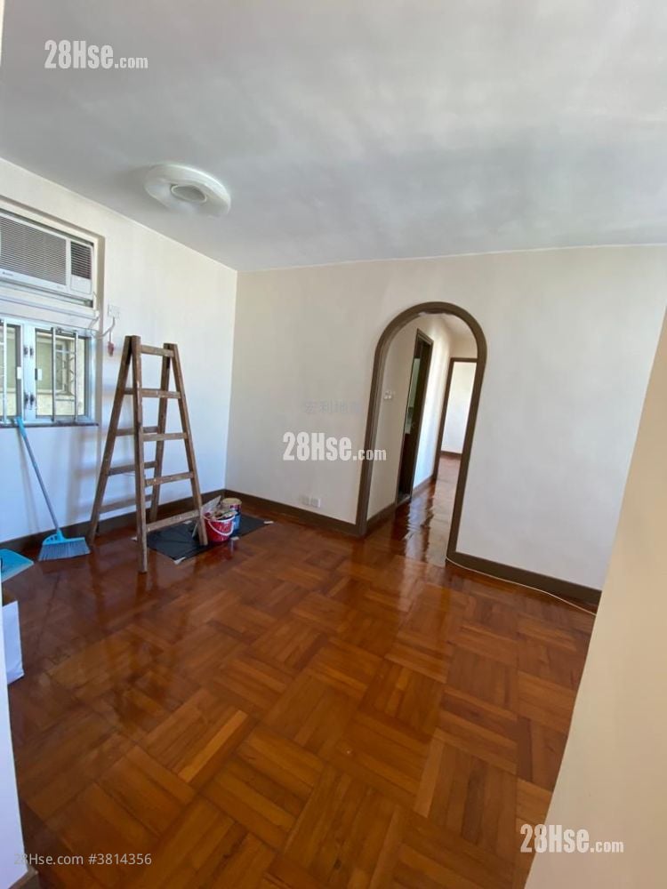 新翠花园 租盘 3 房 , 2 浴室 584 平方尺