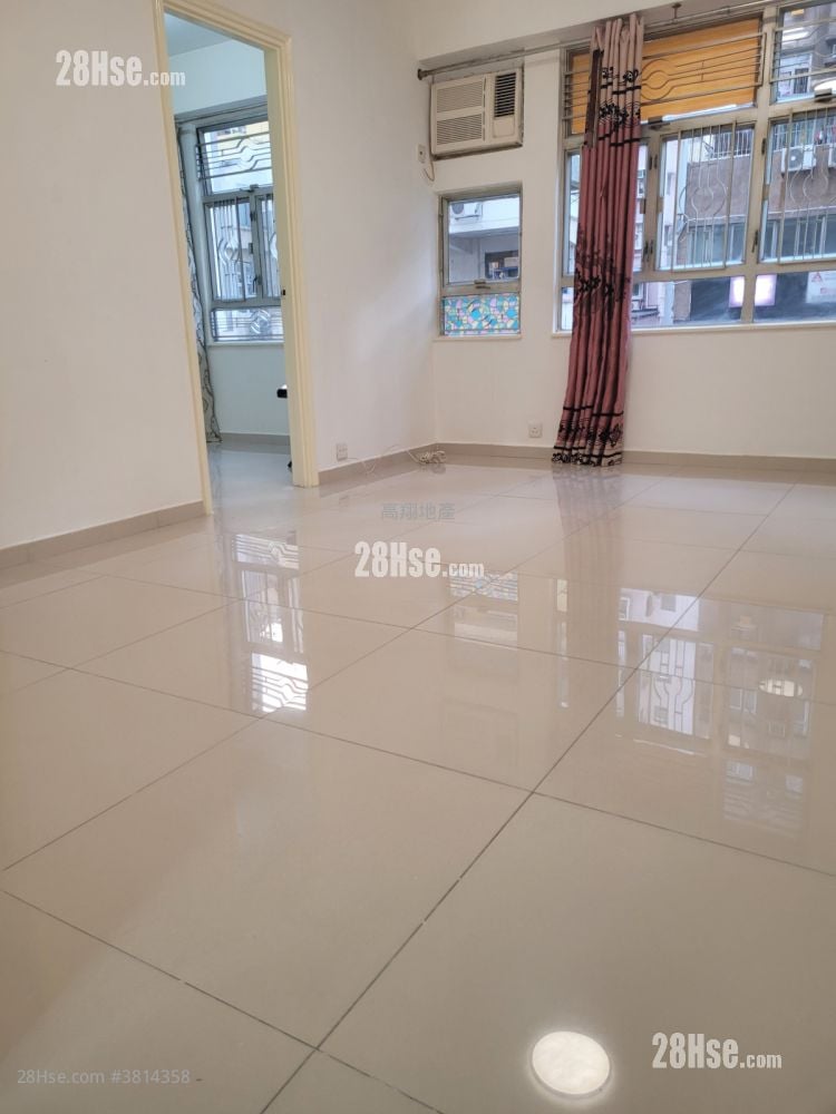 樂興大廈 租盤 2 房 , 1 浴室 383 平方呎