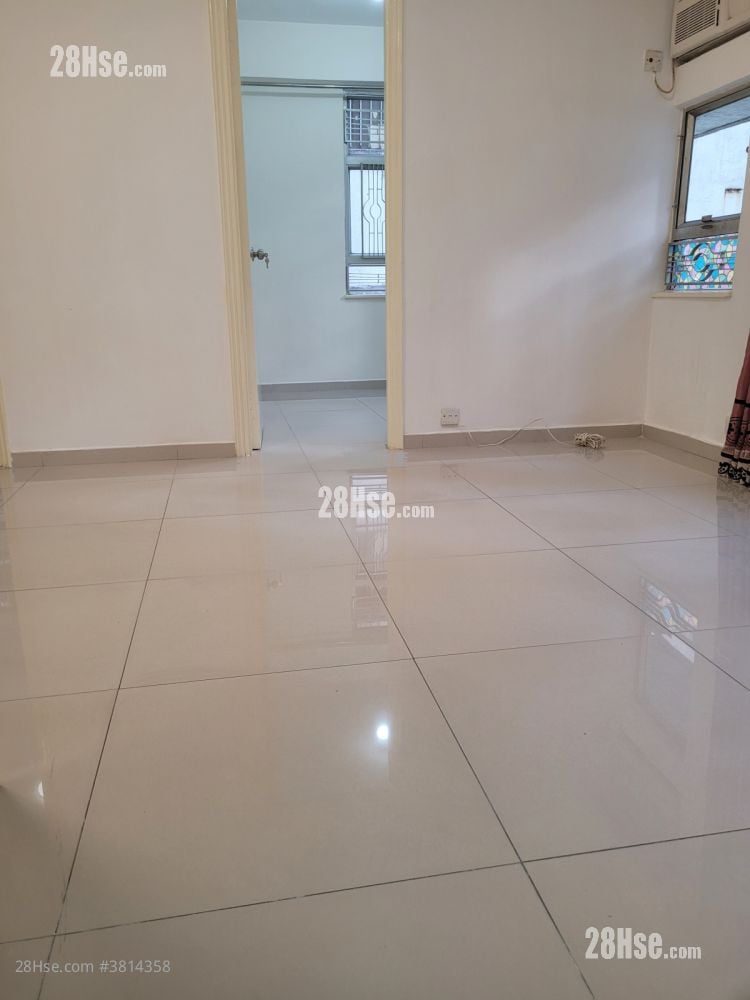 樂興大廈 租盤 2 房 , 1 浴室 383 平方呎