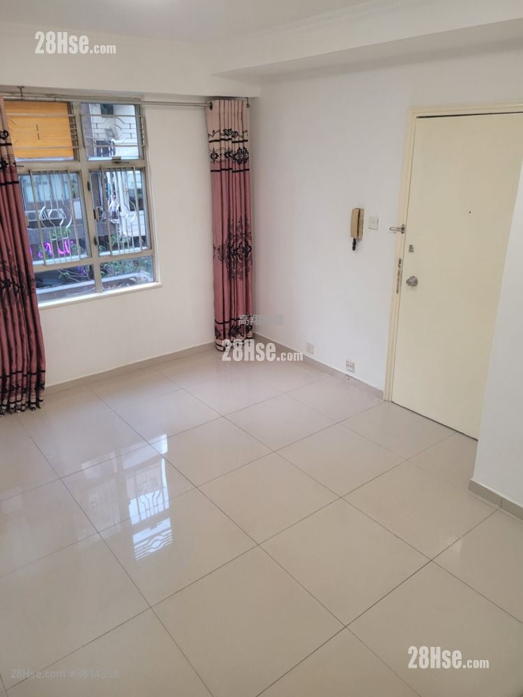 樂興大廈 租盤 2 房 , 1 浴室 383 平方呎