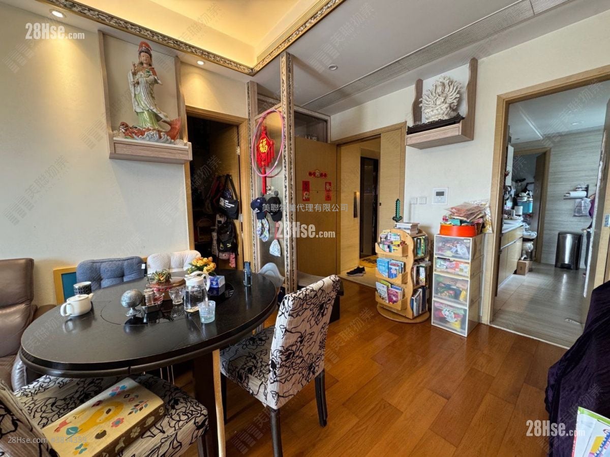 8 Lasalle Sell 3 Bedrooms , 2 Bathrooms 1,012 ft²