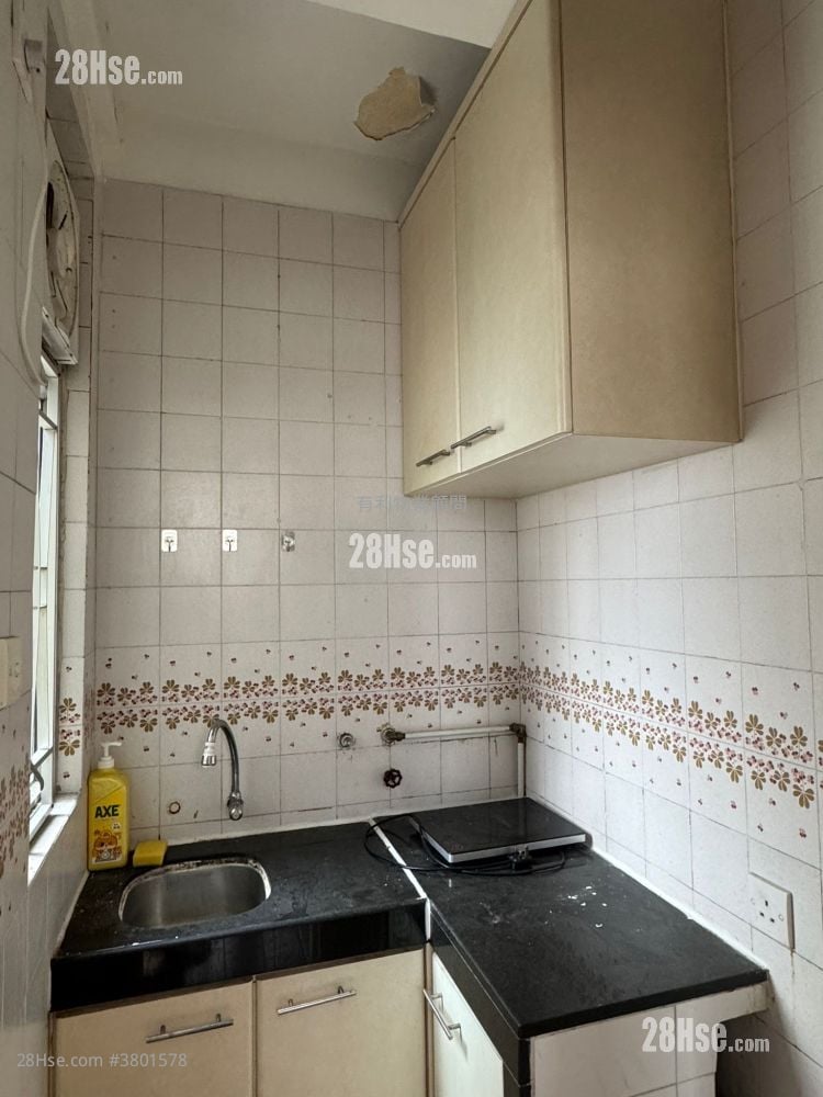 Wing Fu Building Sell Studio , 1 Bathroom 223 ft²