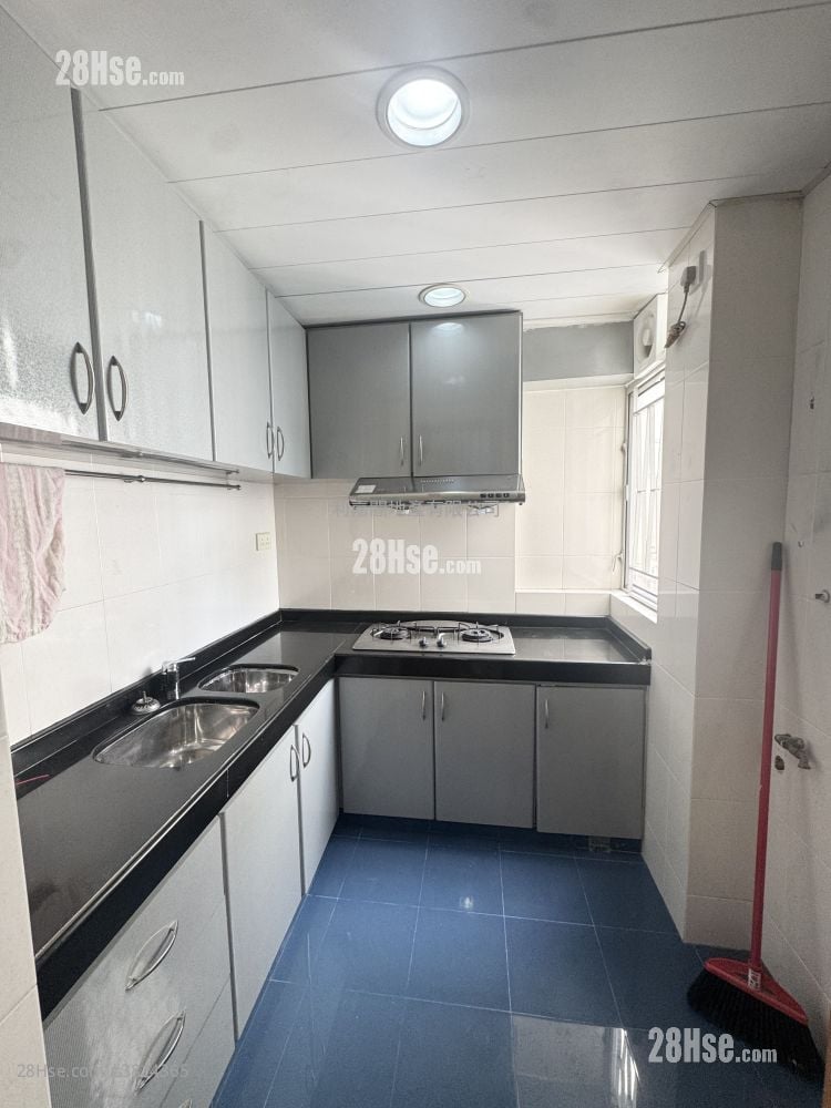 New Kwai Fong Gardens Rental 418 ft²