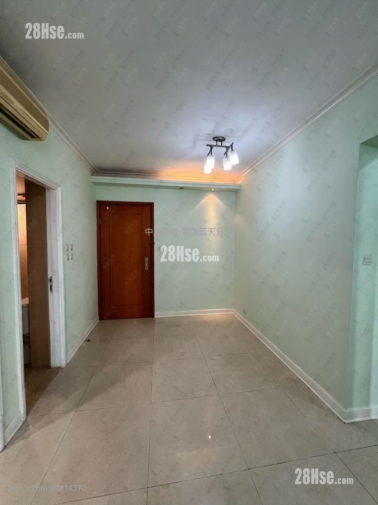 Banyan Garden Rental 477 ft²