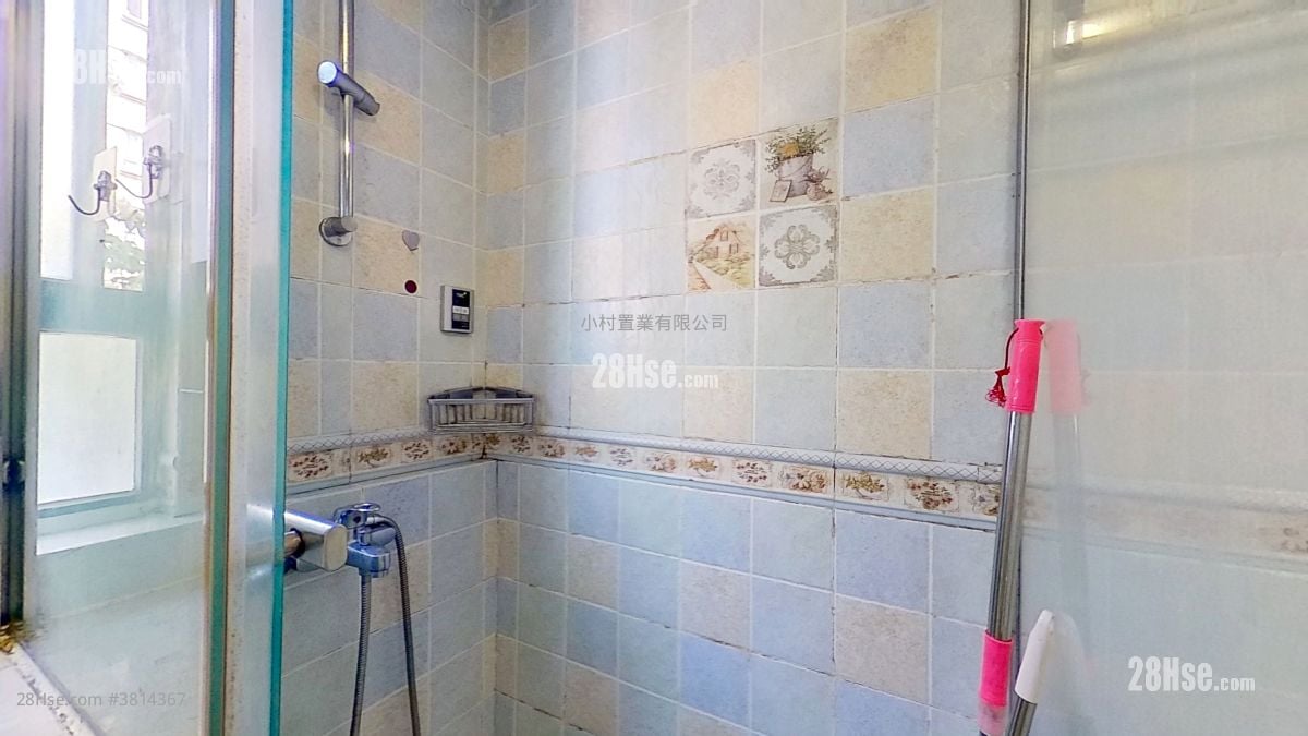 主人房: 金翠苑 租盘 3 房 , 2 浴室 661 平方尺