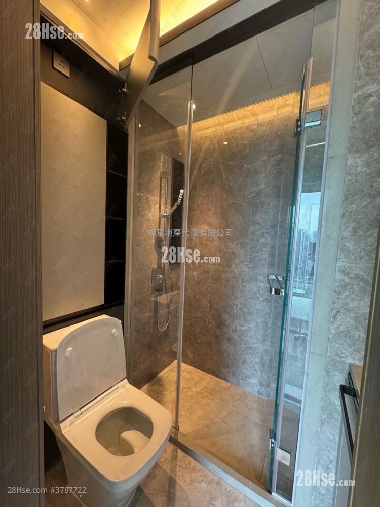 Cullinan Sky Rental 1 Bedroom , 1 Bathroom 297 ft²