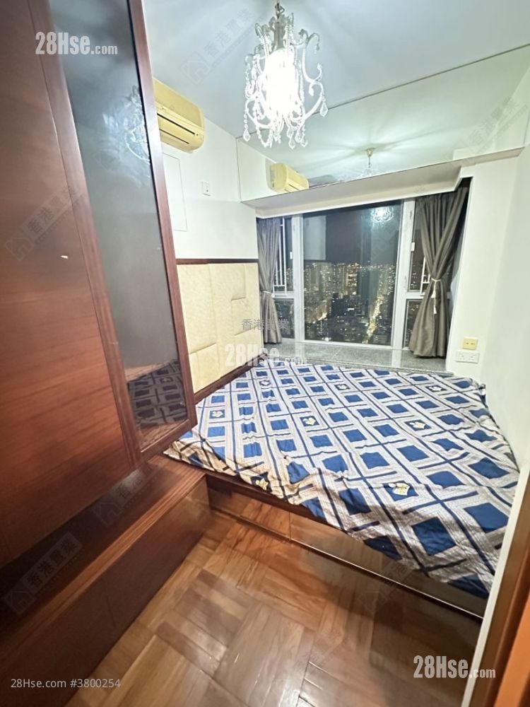 Metro Harbour View Rental 2 Bedrooms 369 ft²