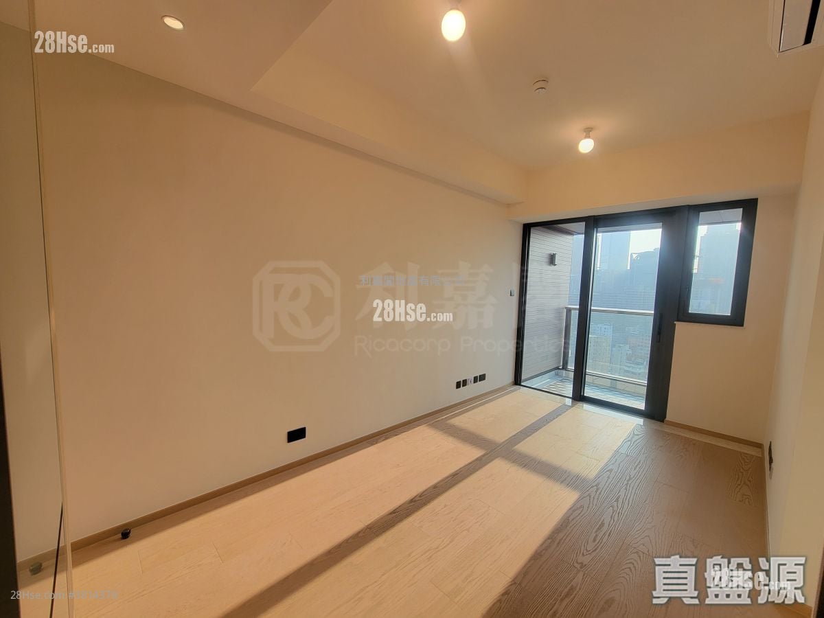 Topside Residence Rental 2 Bedrooms , 1 Bathroom 423 ft²