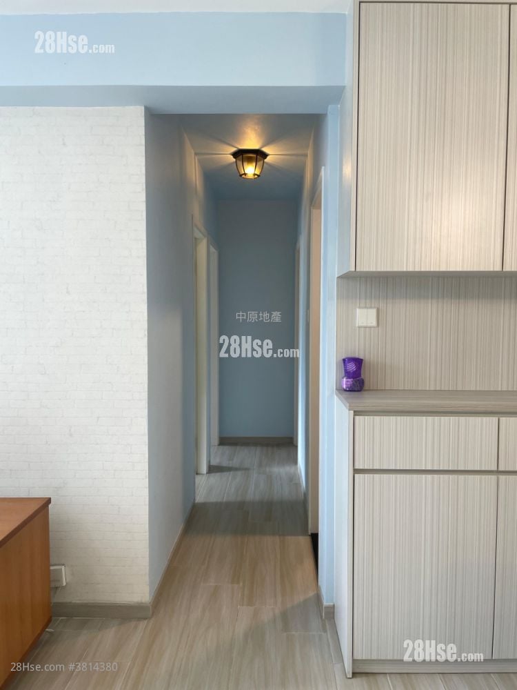 Lido Garden Sell 3 Bedrooms , 1 Bathroom 657 ft²