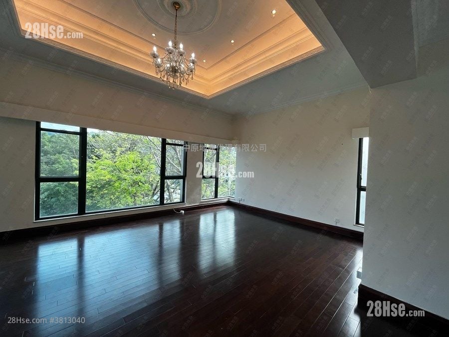 Constellation Cove Sell 3 Bedrooms 2,216 ft²