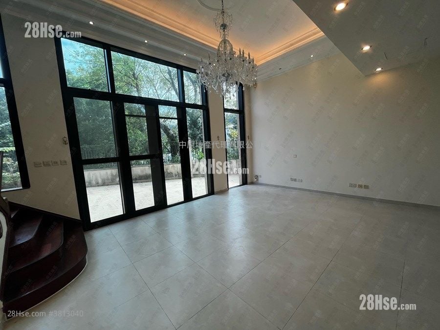 Constellation Cove Sell 3 Bedrooms 2,216 ft²