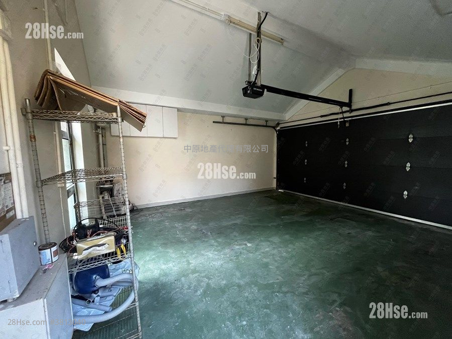 Constellation Cove Sell 3 Bedrooms 2,216 ft²