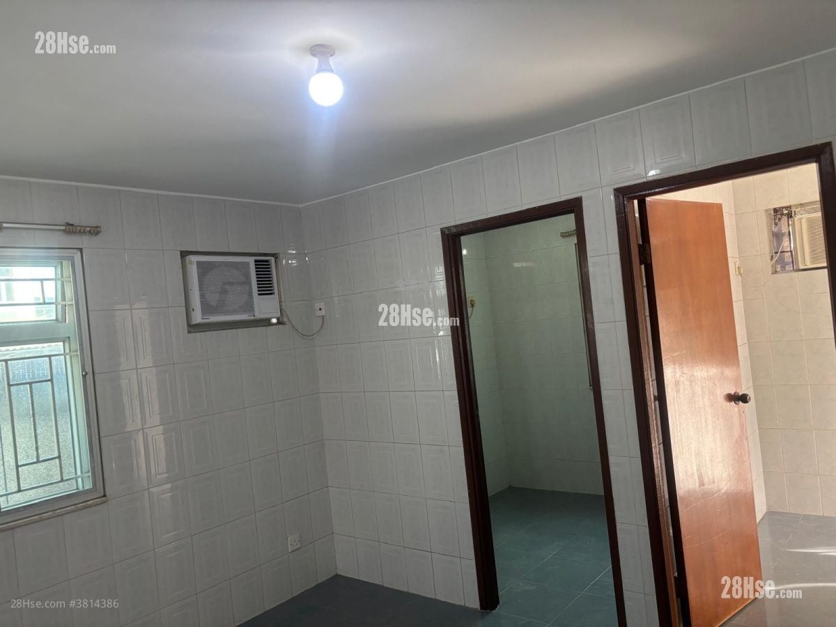 Village Rental 2 Bedrooms , 1 Bathroom 350 ft²