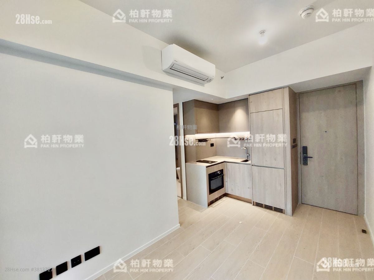 Finnie 租盘 2 房 , 1 浴室 364 平方尺