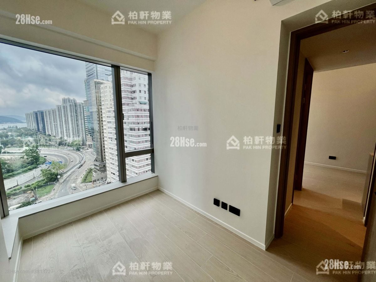 Finnie 租盘 2 房 , 1 浴室 364 平方尺