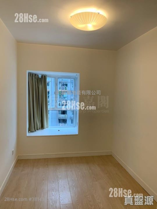 Royal Court Sell 3 Bedrooms , 2 Bathrooms 661 ft²