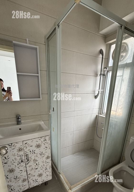 永宁大厦(长发街) 租盘 1 房 , 1 浴室 260 平方尺