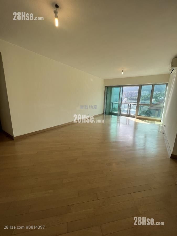 溱岸8号 售盘 4 房 , 3 浴室 1,398 平方尺