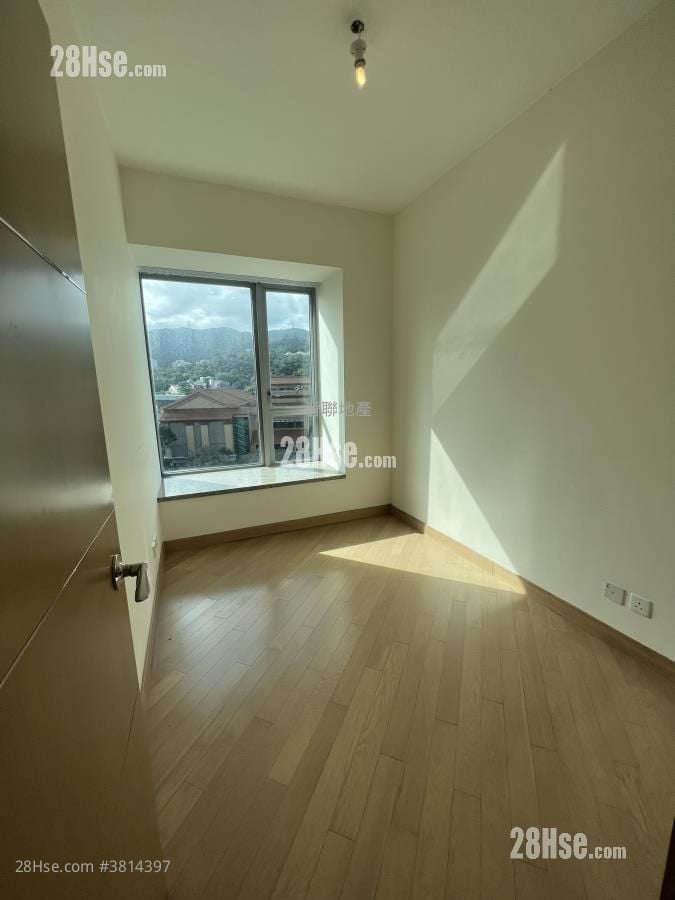 溱岸8号 售盘 4 房 , 3 浴室 1,398 平方尺