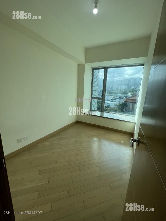 溱岸8号 售盘 4 房 , 3 浴室 1,398 平方尺