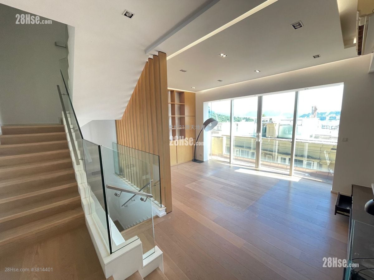 The Beverly Hills Rental 5+ Bedrooms , 3 Bathrooms 2,186 ft²