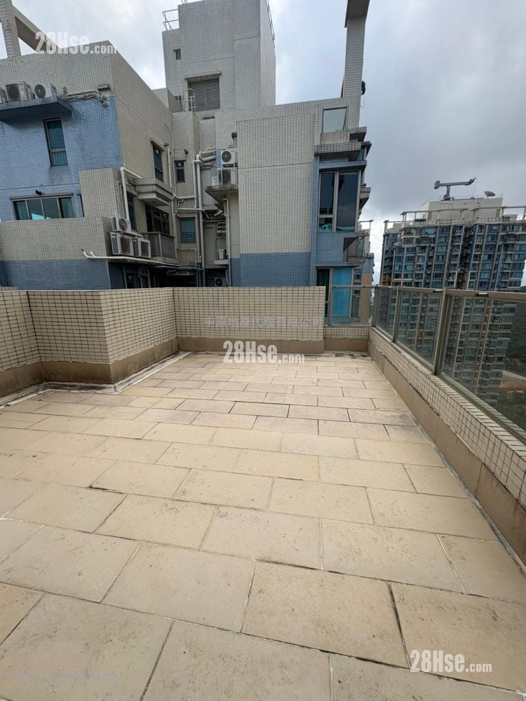 Lake Silver Sell 3 Bedrooms , 3 Bathrooms 1,200 ft²