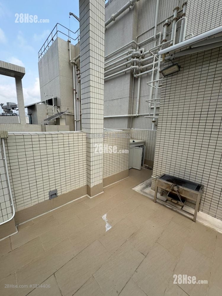 Lake Silver Sell 3 Bedrooms , 3 Bathrooms 1,200 ft²