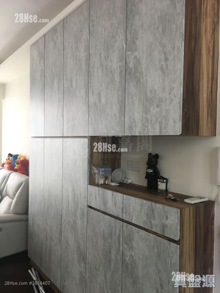 逸珑湾 售盘 3 房 , 2 浴室 736 平方尺