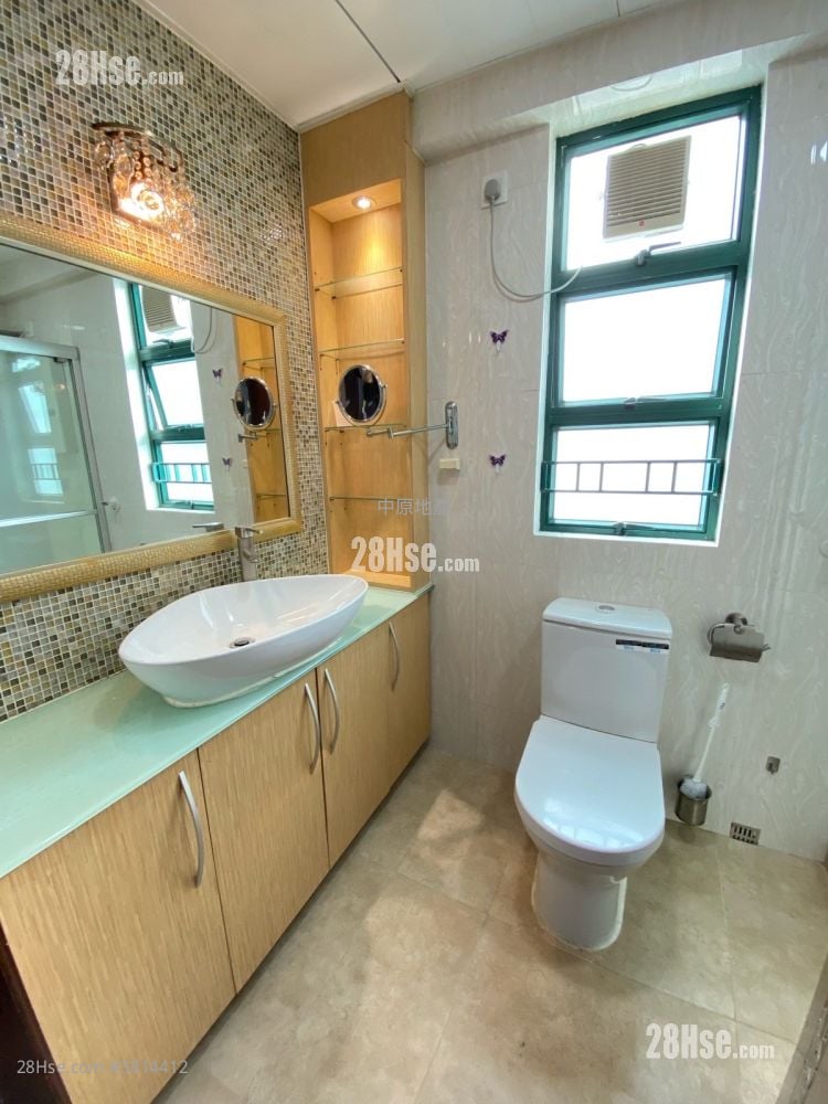 朗晴居 售盘 3 房 739 平方尺