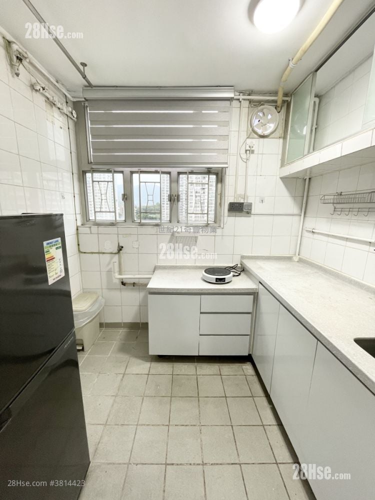 Cheung Wah Estate Rental Studio , 1 Bathroom 277 ft²