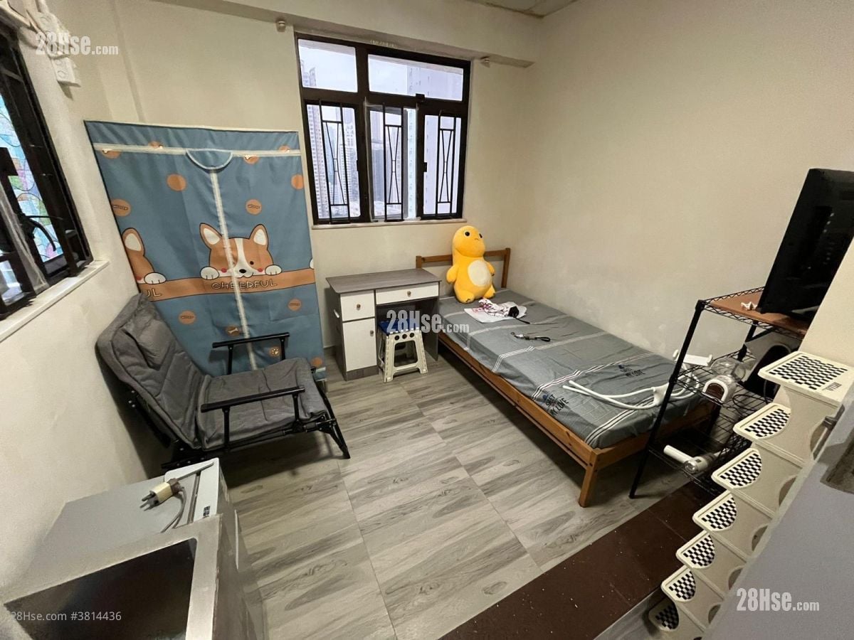 泰华大厦 租盘 1 浴室 130 平方尺