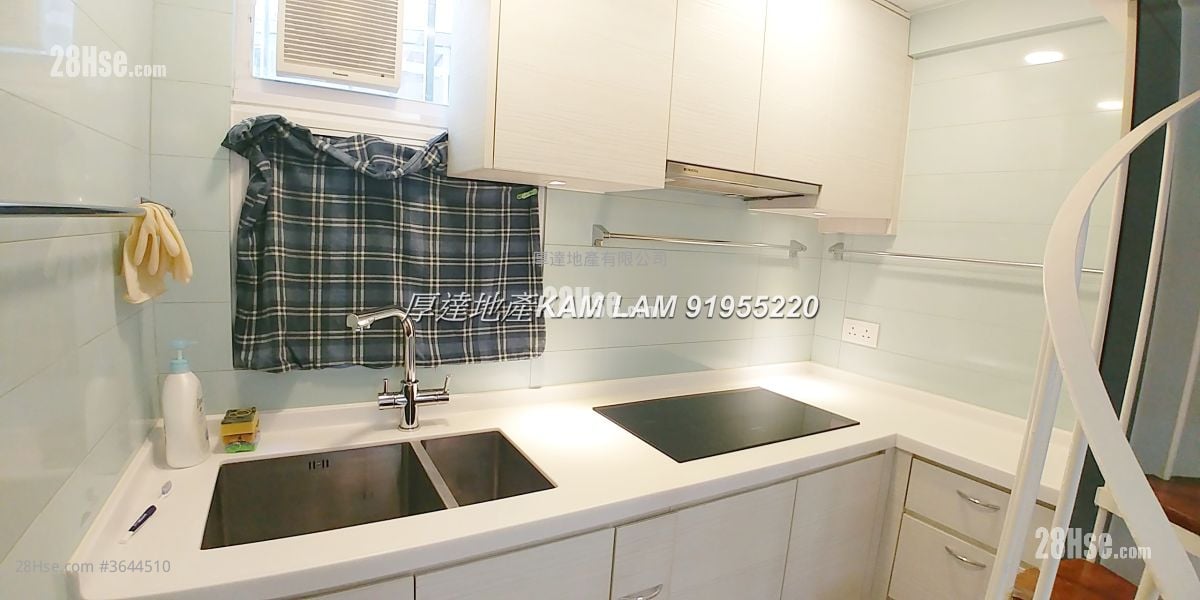 Village Sell 3 Bedrooms , 2 Bathrooms 600 ft²