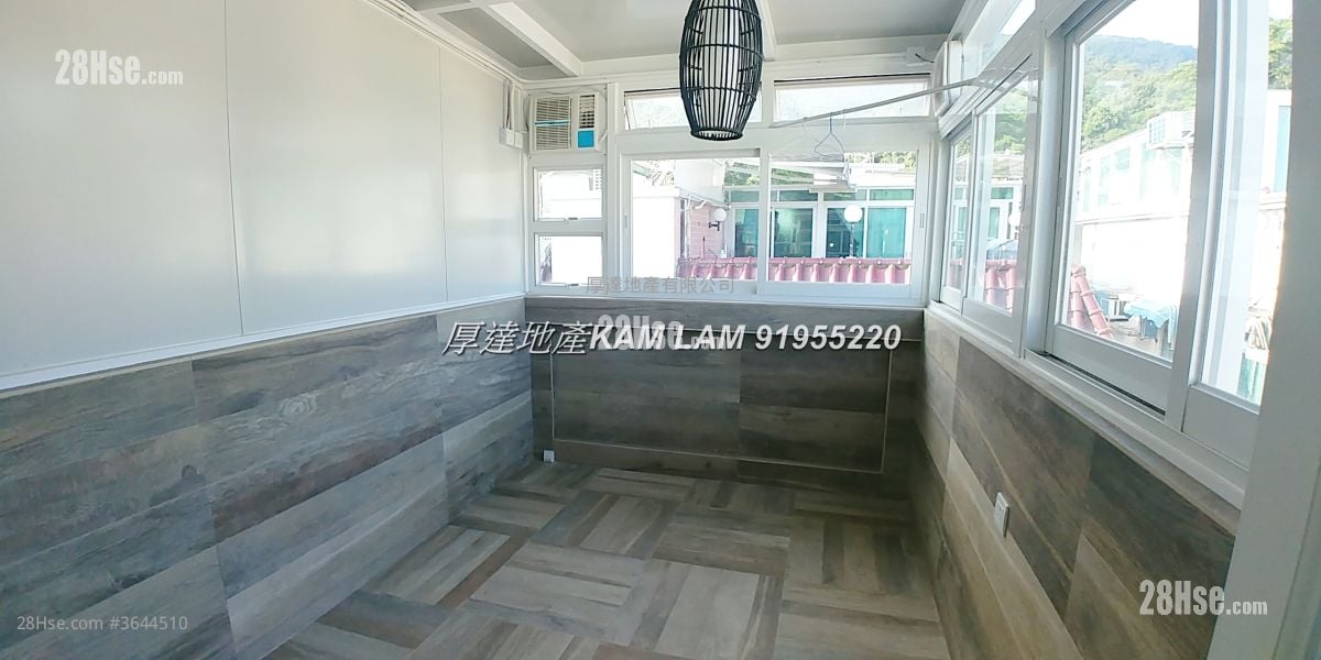 Village Sell 3 Bedrooms , 2 Bathrooms 600 ft²