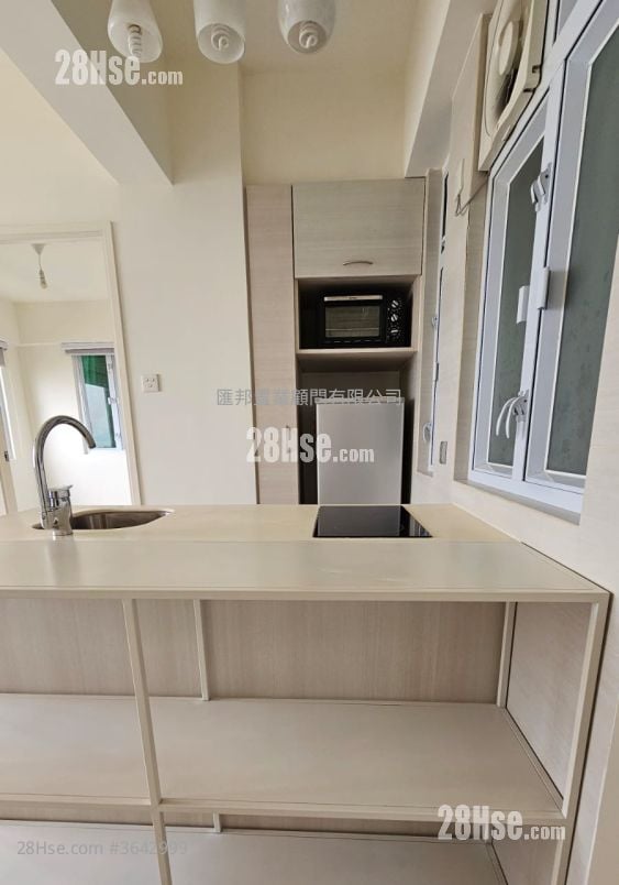 Wilmer Building Sell 1 Bedroom , 1 Bathroom 329 ft²