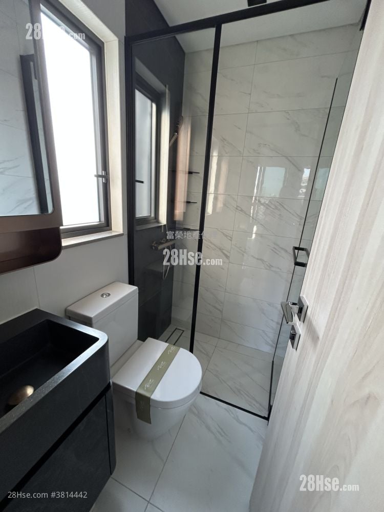 Elize Park Rental 2 Bedrooms , 1 Bathroom 341 ft²