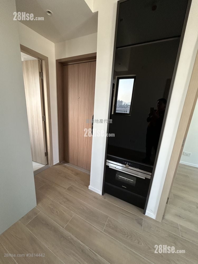 Elize Park Rental 2 Bedrooms , 1 Bathroom 341 ft²