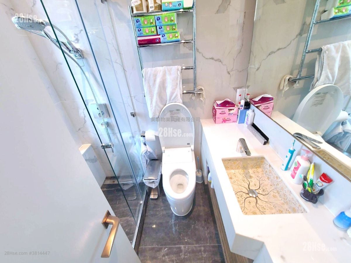 The Grampian 售盘 4 房 , 5+ 浴室 2,077 平方尺