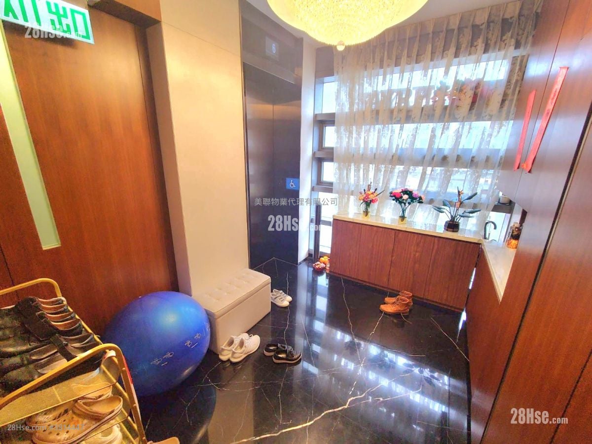 The Grampian 售盘 4 房 , 5+ 浴室 2,077 平方尺