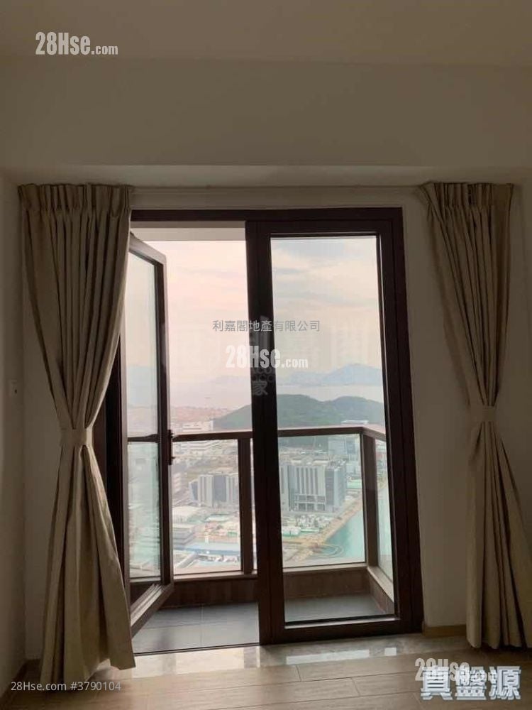 Lp6 Sell 2 Bedrooms , 1 Bathroom 429 ft²