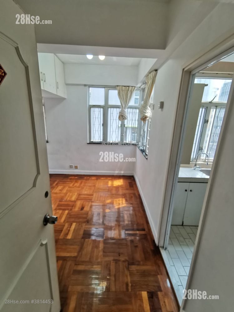 Foo Tat Building Sell 1 Bathroom 222 ft²