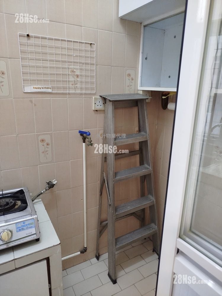 Foo Tat Building Sell 1 Bathroom 222 ft²