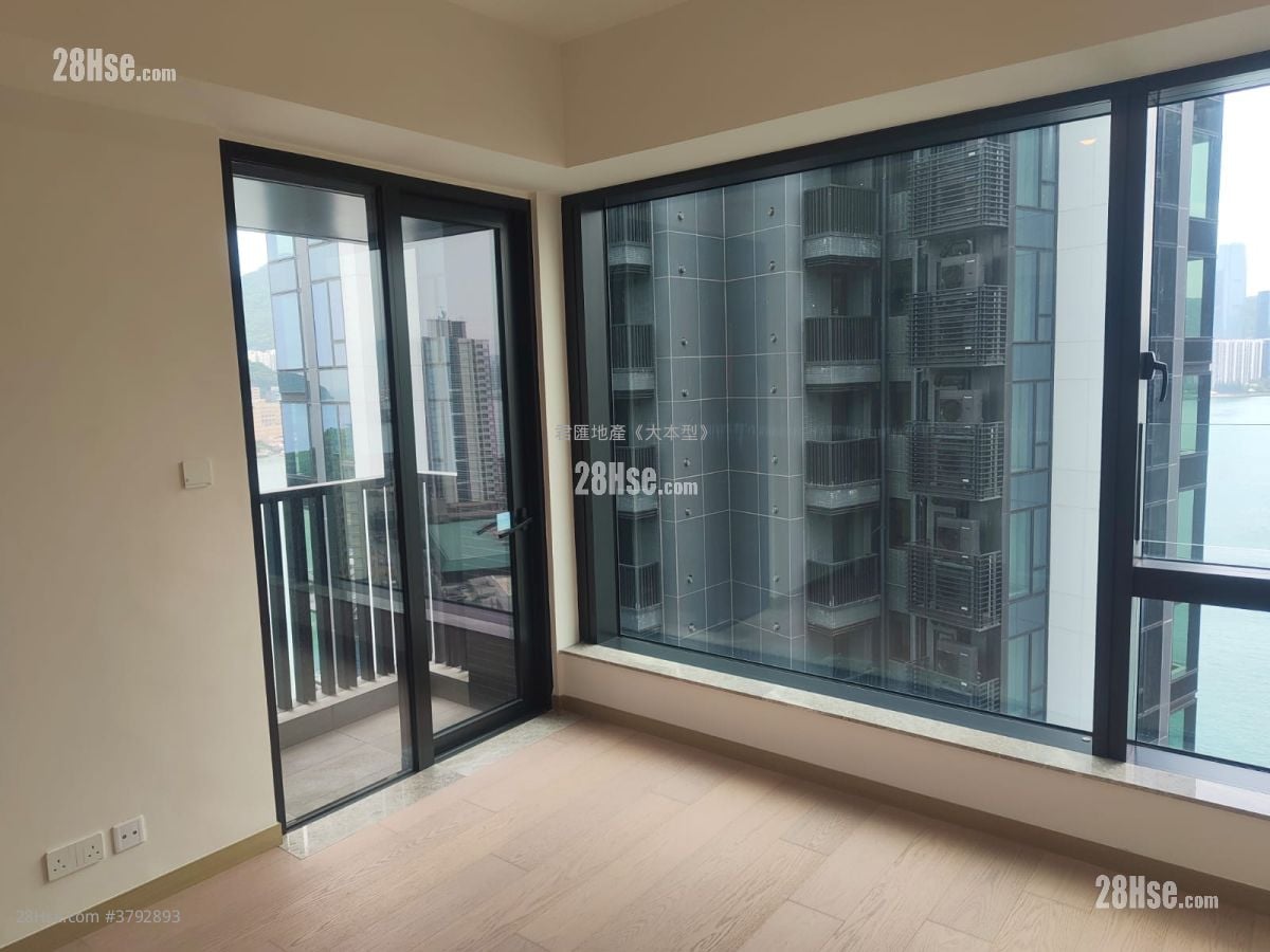 Montego Bay Sell 3 Bedrooms , 2 Bathrooms 798 ft²