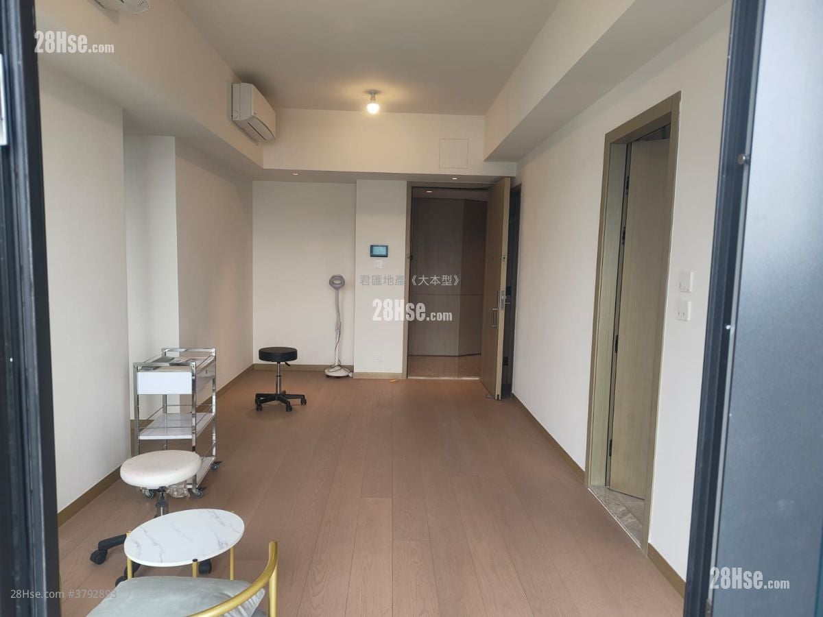 Montego Bay Sell 3 Bedrooms , 2 Bathrooms 798 ft²