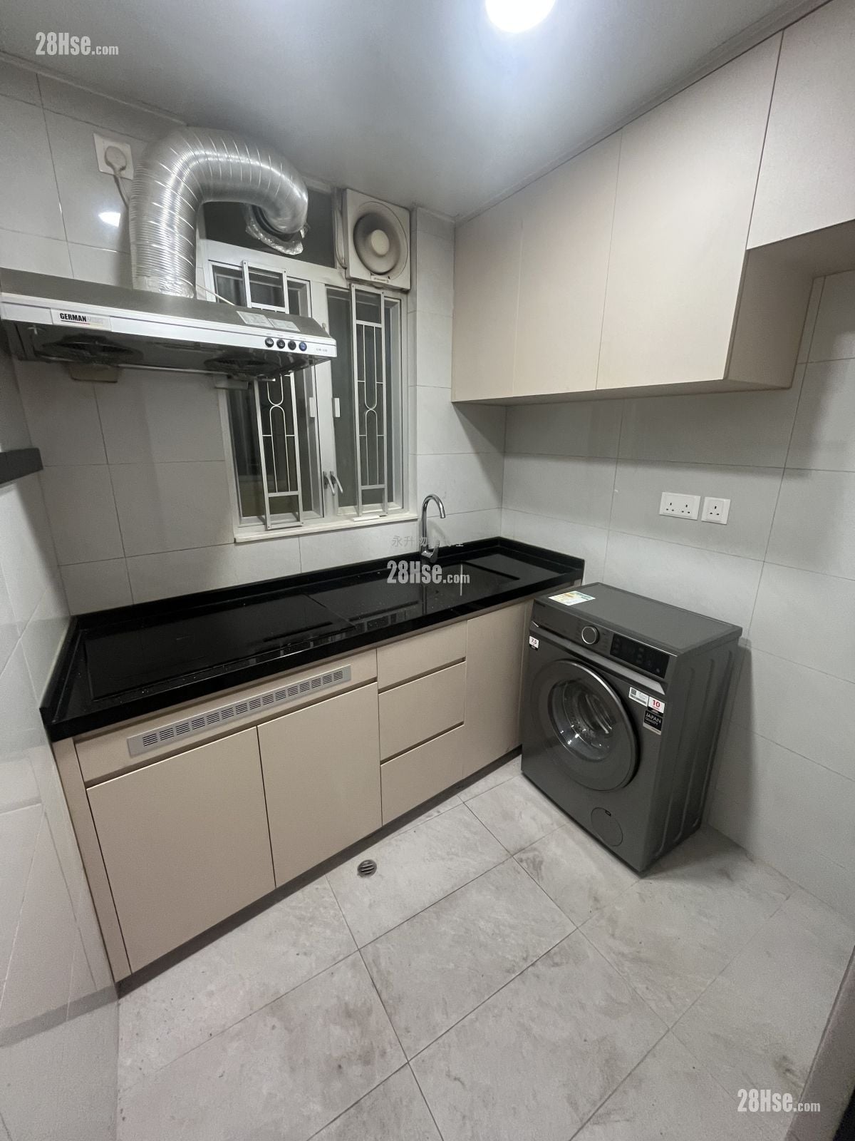 Kwong Fu Building Rental 1 Bedroom , 1 Bathroom 369 ft²