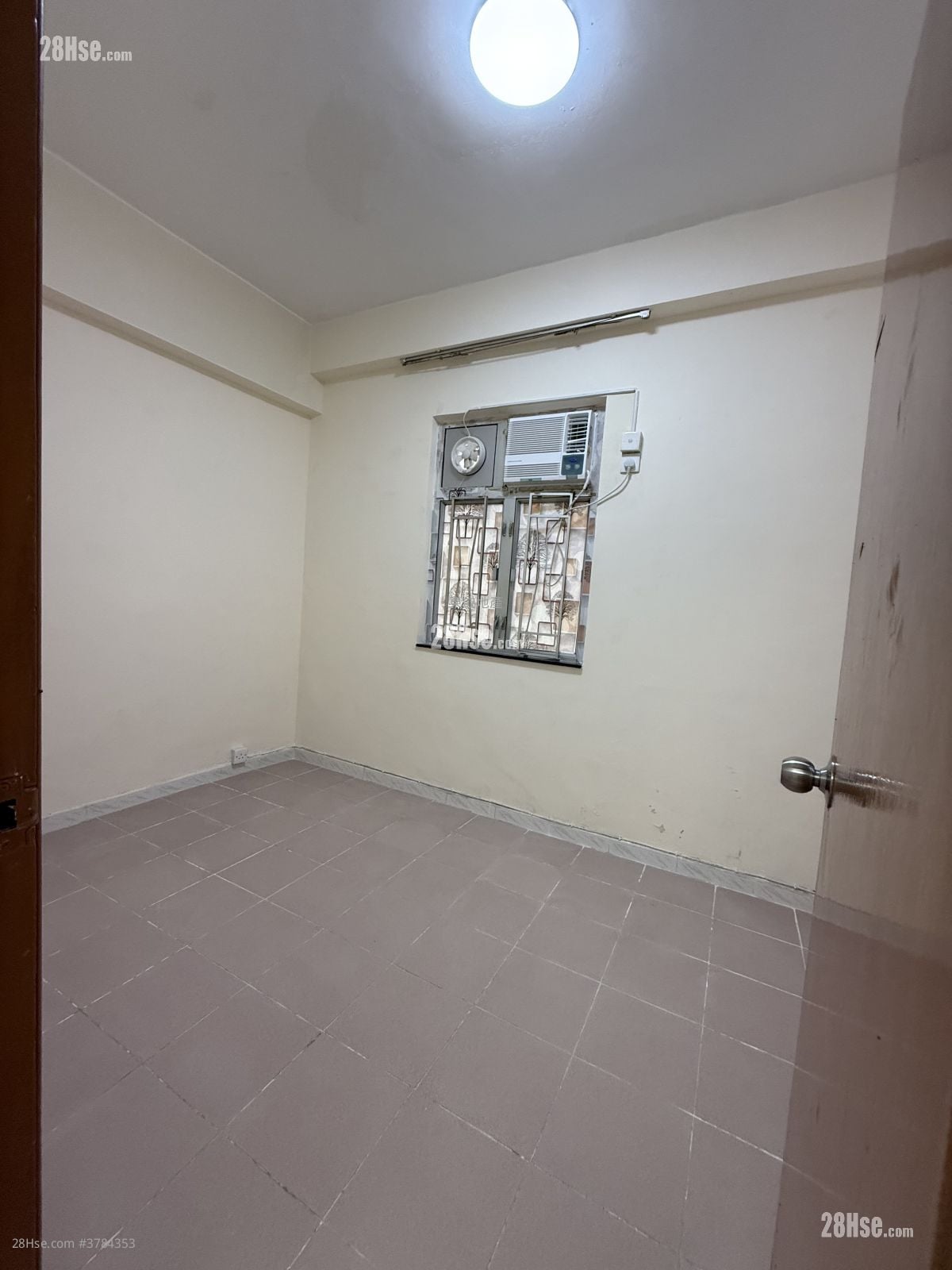 中南大厦 售盘 2 房 , 1 浴室 329 平方尺